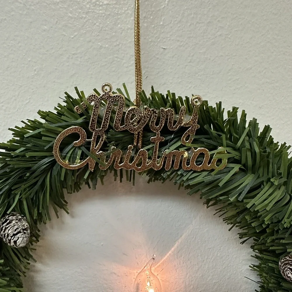 Vintage Lighted Candle Merry Christmas Wreath Hanging Window Decor NEW NOS